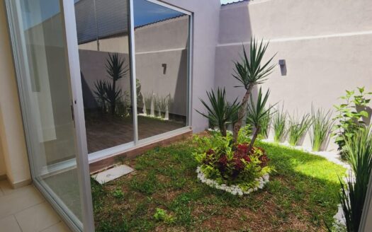 HERMOSA CASA EN VENTA 4 RECAMARAS EN FRACC MISION DE LA MONTAÑA