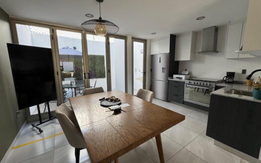 CASA EN VENTA RINCÓN DE LAS AVES