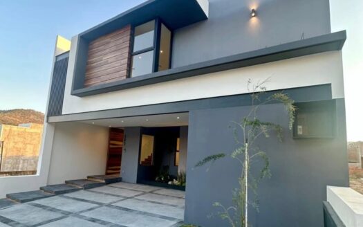 CASA EN VENTA ÁLAMOS TRES MARÍAS MORELIA