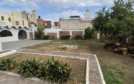 CASA EN VENTA SOBRE AV. MOZART – LA LOMA MORELIA