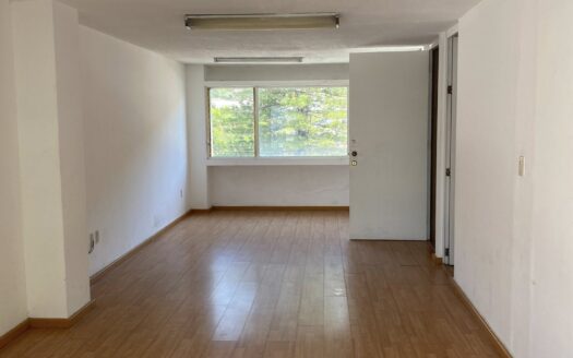 OFICINA EN RENTA AV CAMELINAS📍