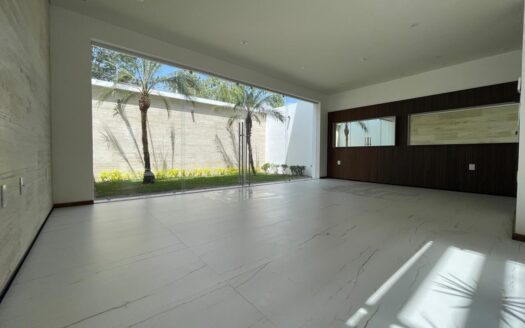 ESPECTÁCULAR CASA EN VENTA FRACC. PRIVADO EN ALTOZANO MORELIA🌳🌳