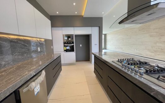 ESPECTÁCULAR CASA EN VENTA FRACC. PRIVADO EN ALTOZANO MORELIA🌳🌳