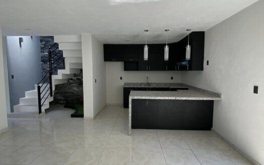 CASA VENTA LOMA LARGA MORELIA