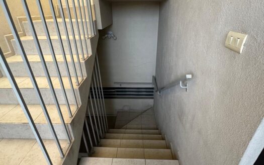 DOS DEPARTAMENTOS AMUEBLADOS Y SIN AMUEBLAR FRACC. VALLE QUIETO📍