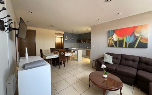 DOS DEPARTAMENTOS AMUEBLADOS Y SIN AMUEBLAR FRACC. VALLE QUIETO📍