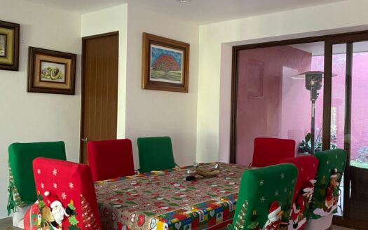 CASA EN VENTA CAMPO DE GOLF ALTOZANO📍