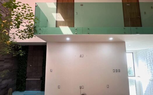 CASA EN VENTA EN VISTAS ALTOZANO‼️