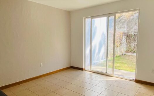 CASA EN VENTA BOSQUES TRES MARÍAS 📍 (Sobre Av bosque de los ciruelos)