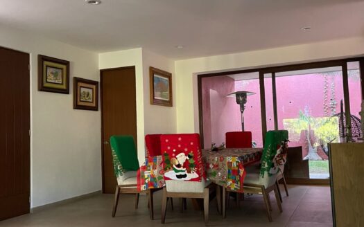 CASA EN VENTA CAMPO DE GOLF ALTOZANO📍