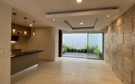 CASA EN VENTA EL OLIVAR ALTOZANO 📍 *Fracc privado con seguridad 24/7