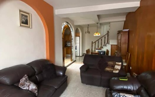 A DOS CUADRAS DE LAS TARASCAS Y A UNA CUADRA DEL CALLEJON DEL ROMANCE, SOBRE AVENIDA  20 DE NOVIEMBRE 📍