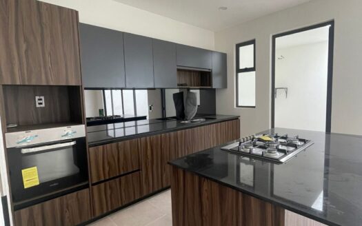 HERMOSA CASA EN MISION DE LA MONTAÑA