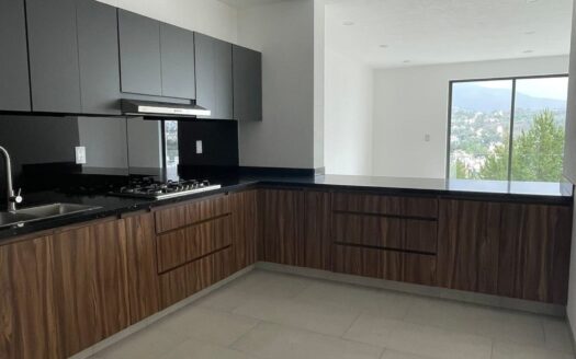 HERMOSA CASA EN RINCÓN DE L MONTAÑA