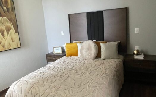 HERMOSA CASA EN PUERTA REAL