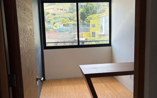 DEPARTAMENTO SEMI AMUEBLADO PLAZA MORELIA