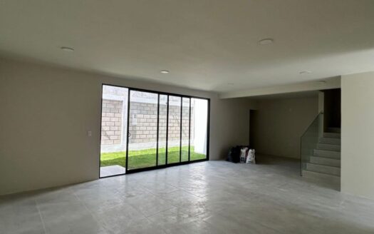 CASA FRACCIONAMIENTO MONTAÑA MONARCA